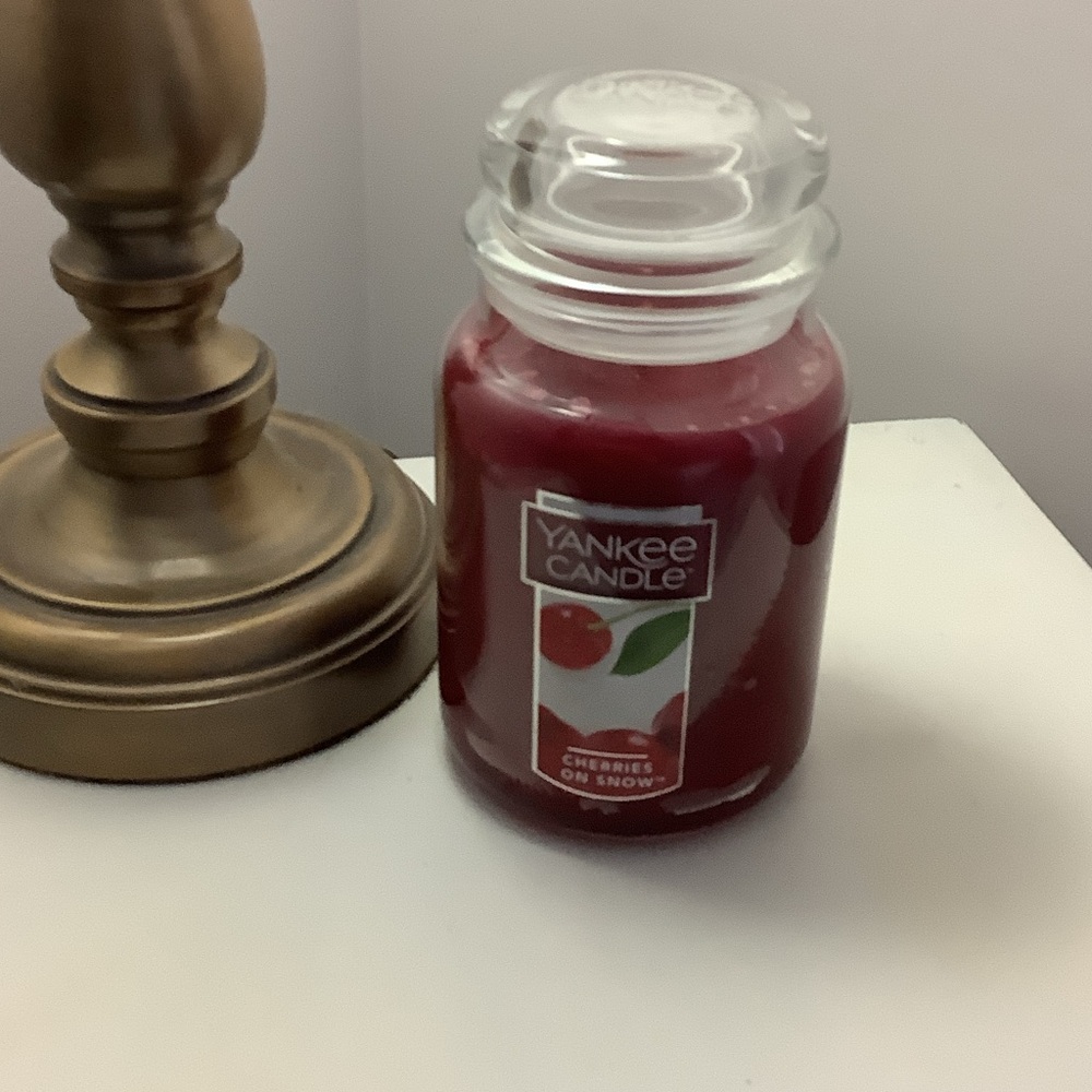 Yankee Candle Cherries on Snow Scented Candle, Single Wick Large Jar, 22 oz.